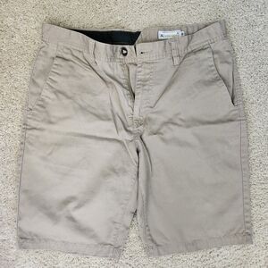 Volcom Light Khaki Men's Shorts, Size 34